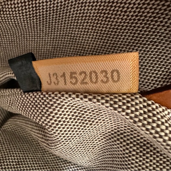 Dooney & Bourke Pebble Grain Large Convertible Shopper Tote Brown Tan Trim NWOT - Picture 10 of 12